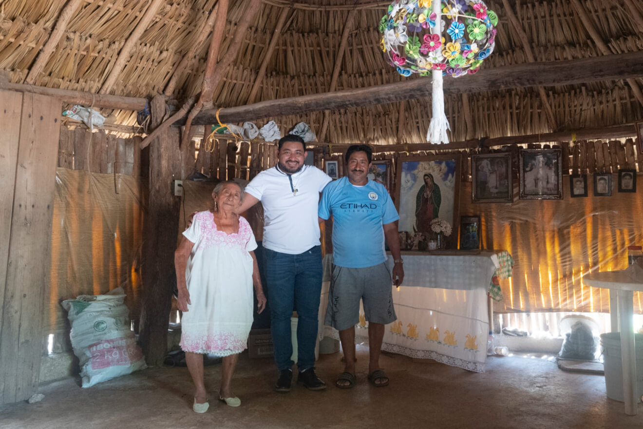 Actividad con familia Maya y experiencia en Cenote Chenxunan